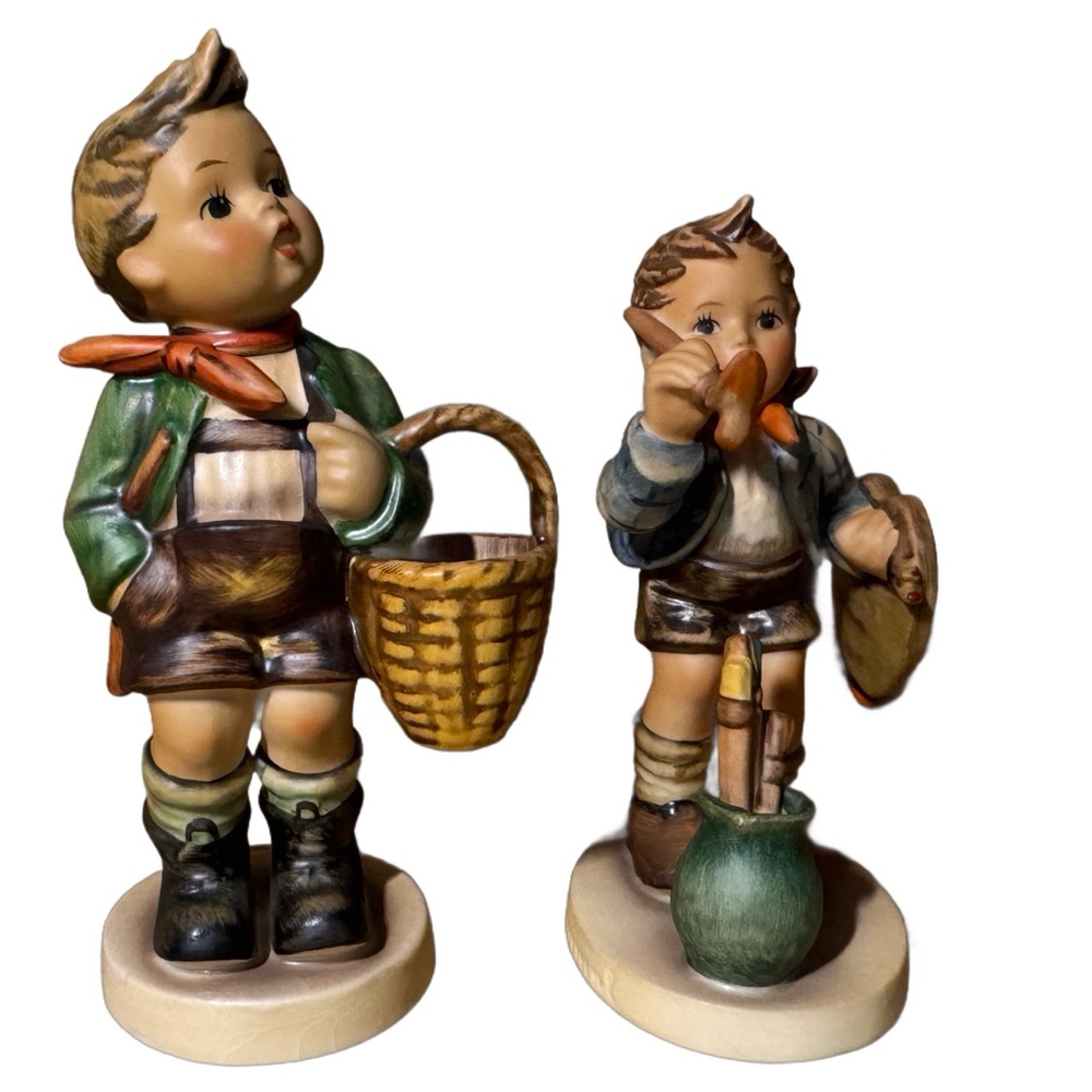 Vintage Hummel Style Porcelain Figurines - Children Set - Picture 5 of 5